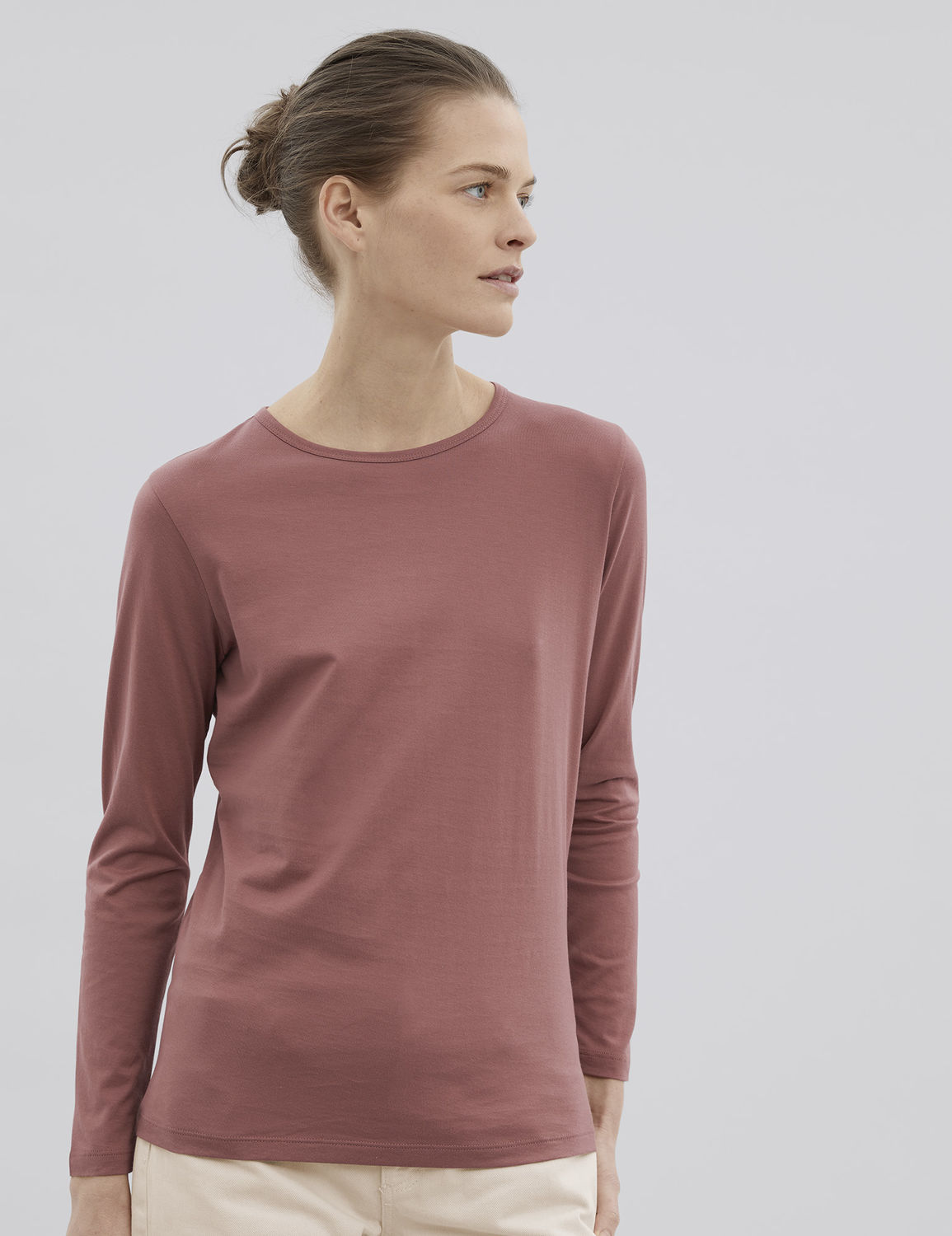 women's long sleeved t-shirt in pink